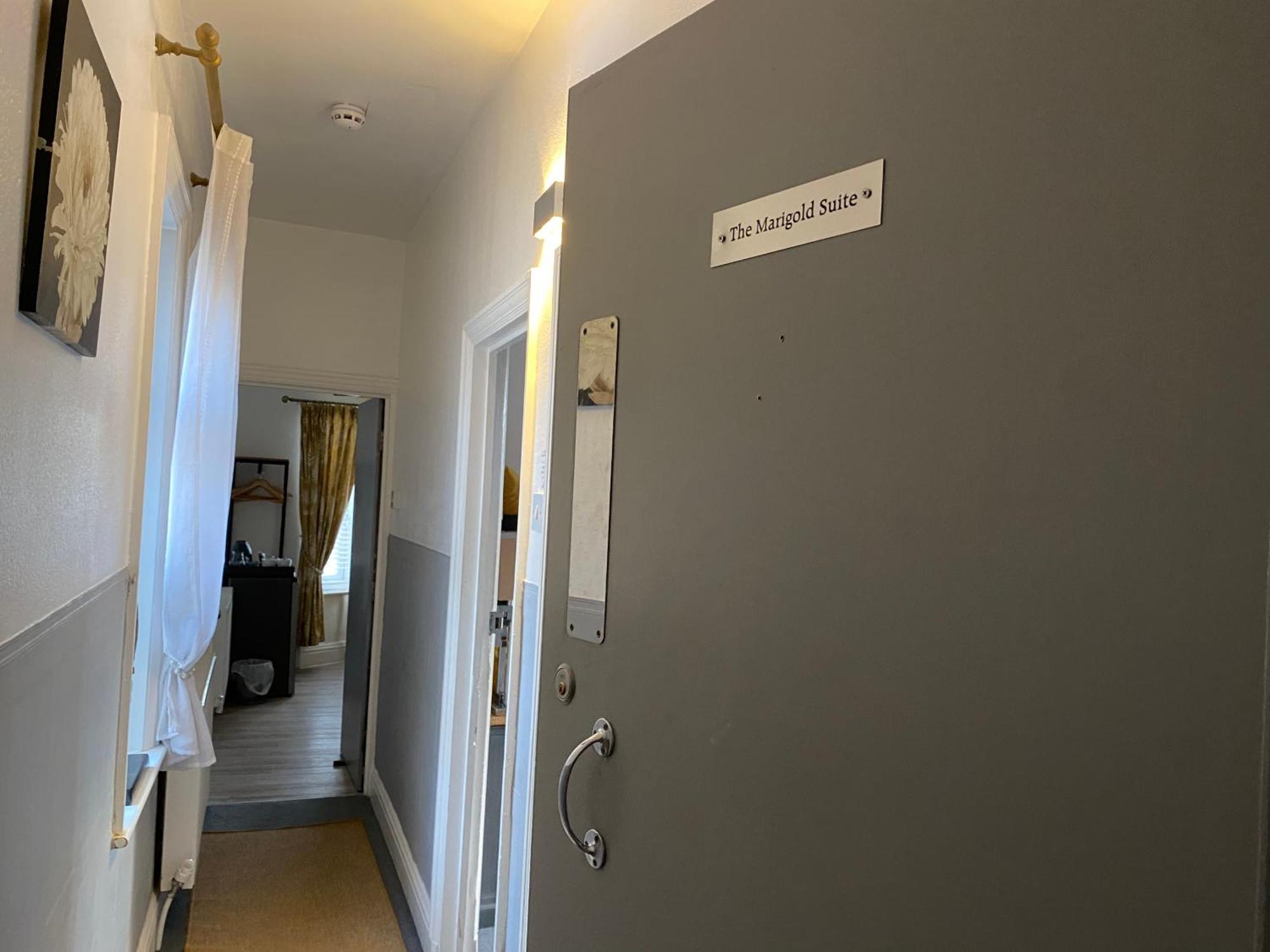 The Mayfield Hotel — Photos 3